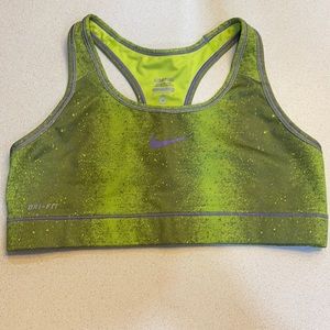 Medium Nike SportsBra